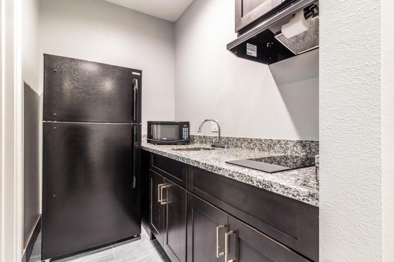 Americas Best Value Inn & Suites Kingwood Iah Airport Humble Buitenkant foto