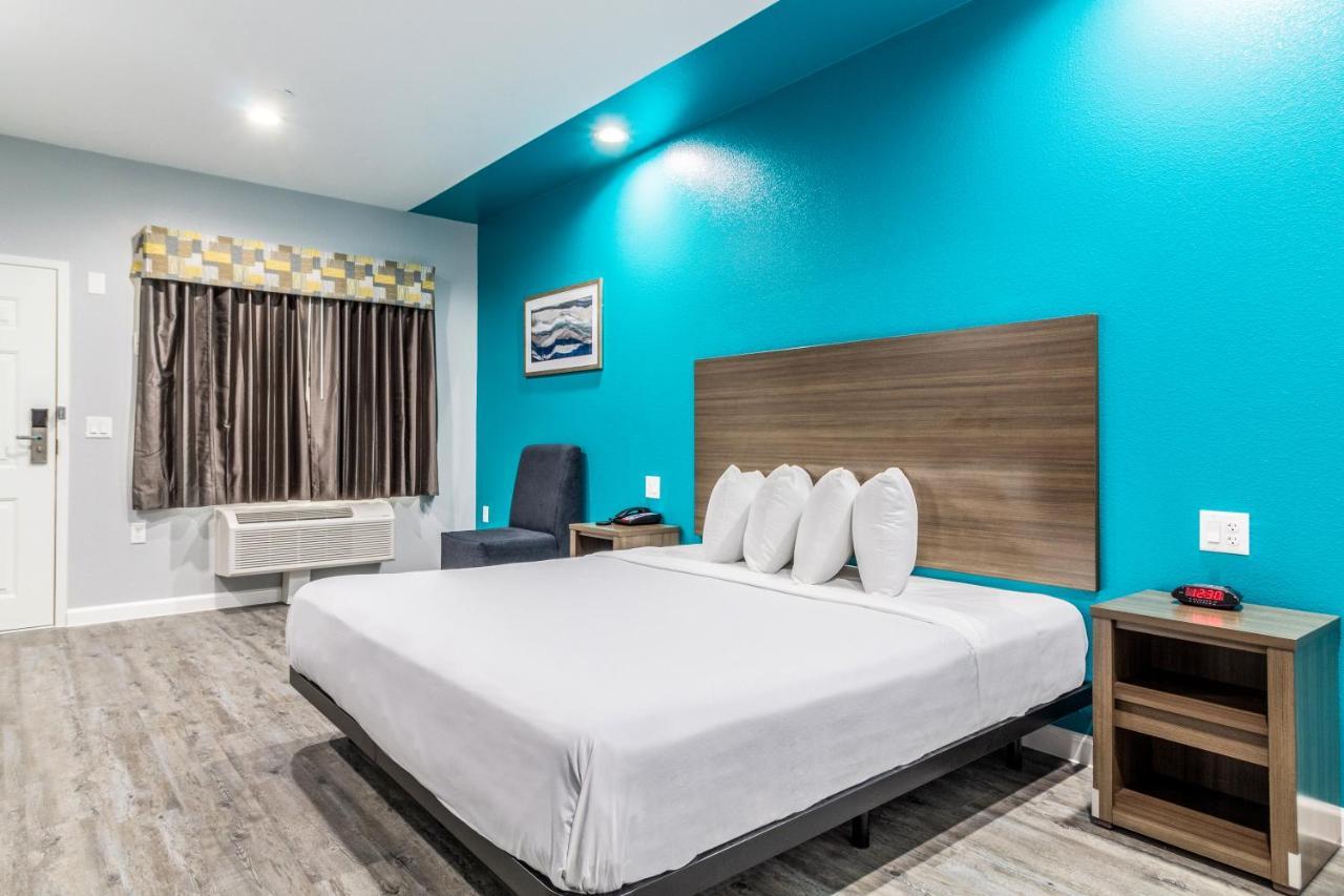 Americas Best Value Inn & Suites Kingwood Iah Airport Humble Buitenkant foto